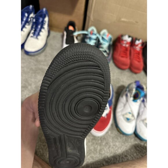 Nike Air Force 1 '07 LV8 White Black 2019 Size 12 - Picture 3 of 4